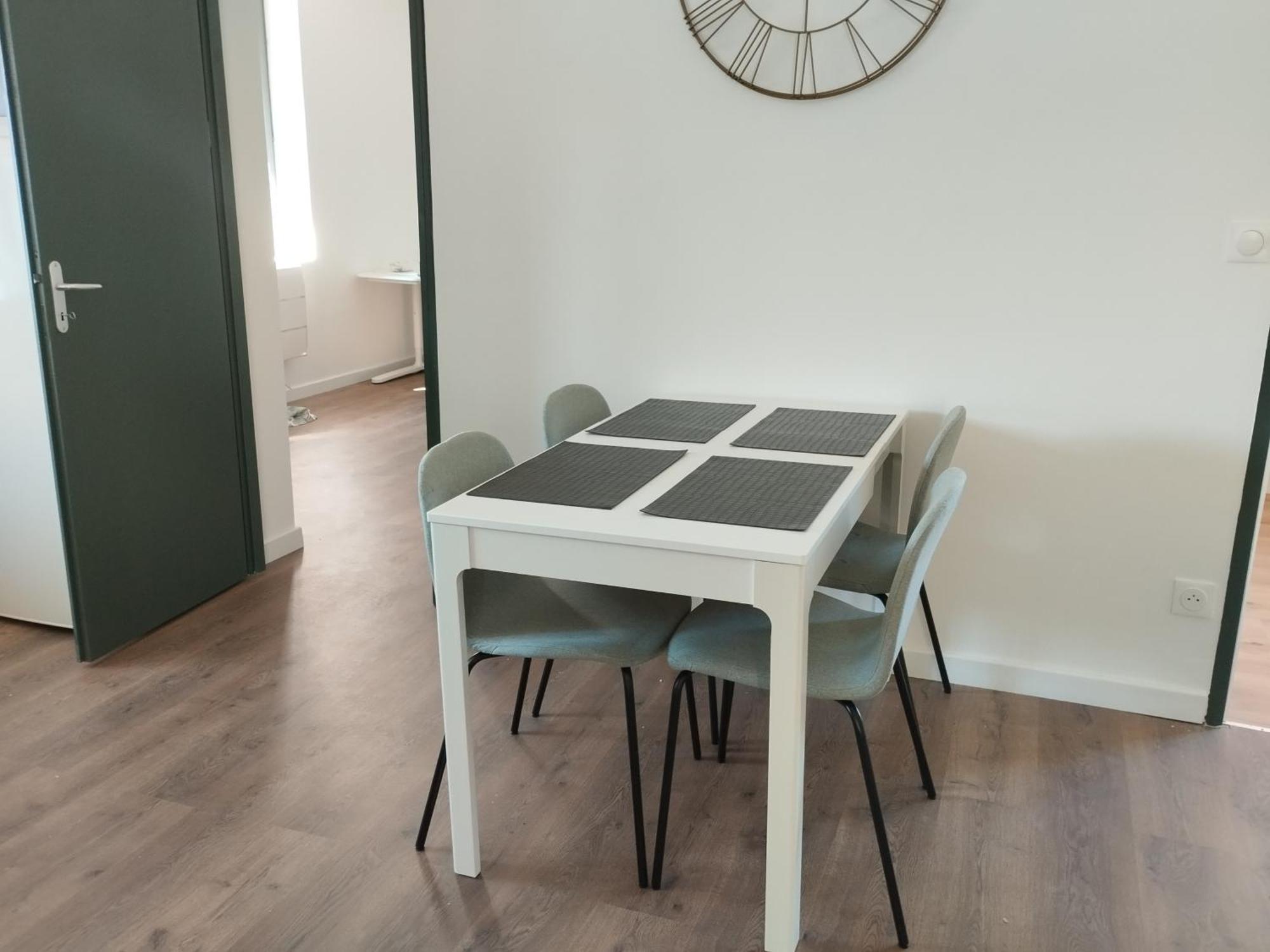 Residence Beaudelot Saint-Saulve Экстерьер фото